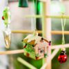 Kleine Schuppen-Weihnachtskugel - Sass & Belle – Bild 2